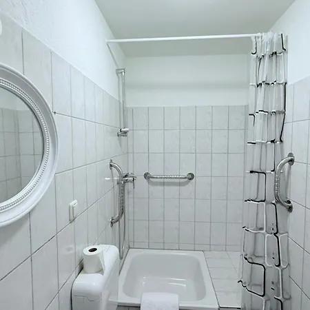 Fuer Firmen Und Monteure Apartment Neumuenster