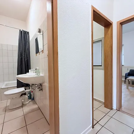 Fuer Firmen & Monteure *